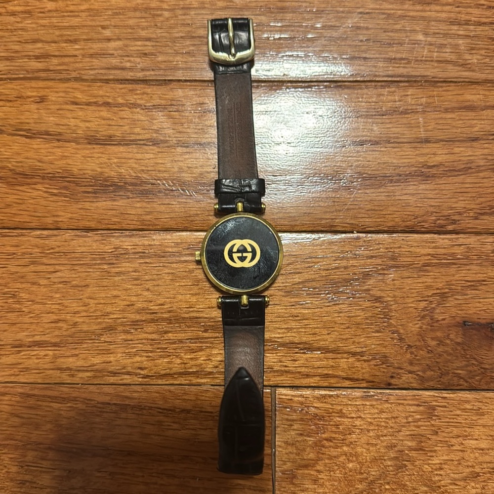 Gucci Watch - Picture 2 of 4